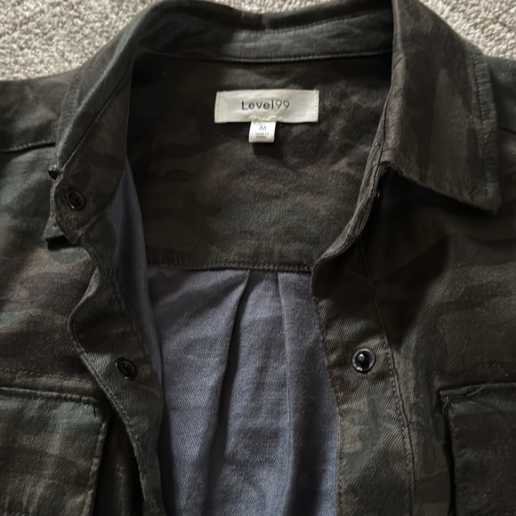 Level 99 shacket - Picture 2 of 3